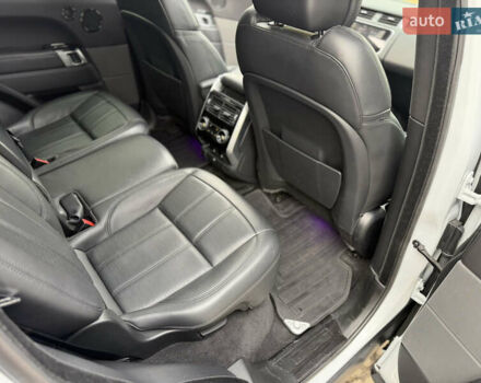 Білий Ленд Ровер Range Rover Sport, об'ємом двигуна 3 л та пробігом 96 тис. км за 37500 $, фото 57 на Automoto.ua