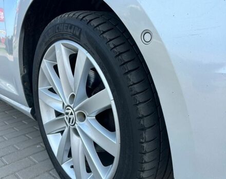 Білий Ленд Ровер Range Rover Sport, об'ємом двигуна 5 л та пробігом 105 тис. км за 49999 $, фото 44 на Automoto.ua