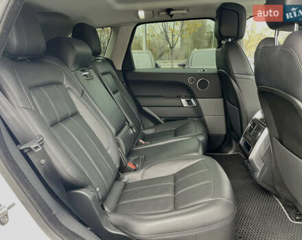 Белый Ленд Ровер Рендж Ровер Спорт, объемом двигателя 2 л и пробегом 91 тыс. км за 46000 $, фото 30 на Automoto.ua