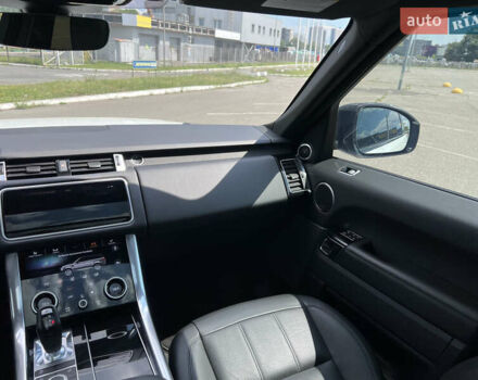 Белый Ленд Ровер Рендж Ровер Спорт, объемом двигателя 3 л и пробегом 106 тыс. км за 39900 $, фото 14 на Automoto.ua