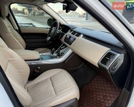 Білий Ленд Ровер Range Rover Sport, об'ємом двигуна 3 л та пробігом 142 тис. км за 34900 $, фото 31 на Automoto.ua
