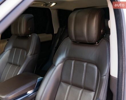 Білий Ленд Ровер Range Rover Sport, об'ємом двигуна 2.99 л та пробігом 122 тис. км за 38999 $, фото 30 на Automoto.ua