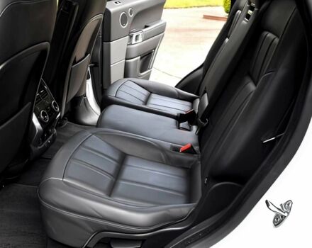 Білий Ленд Ровер Range Rover Sport, об'ємом двигуна 5 л та пробігом 58 тис. км за 24800 $, фото 12 на Automoto.ua