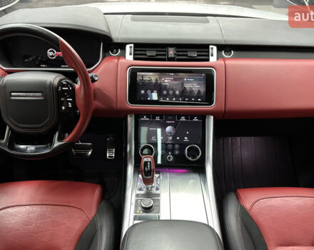 Білий Ленд Ровер Range Rover Sport, об'ємом двигуна 5 л та пробігом 73 тис. км за 64000 $, фото 26 на Automoto.ua