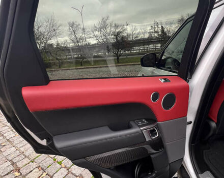 Белый Ленд Ровер Рендж Ровер Спорт, объемом двигателя 5 л и пробегом 100 тыс. км за 62990 $, фото 31 на Automoto.ua