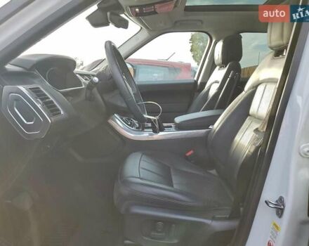 Білий Ленд Ровер Range Rover Sport, об'ємом двигуна 3 л та пробігом 113 тис. км за 15000 $, фото 7 на Automoto.ua