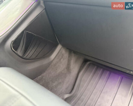 Білий Ленд Ровер Range Rover Sport, об'ємом двигуна 3 л та пробігом 96 тис. км за 37500 $, фото 48 на Automoto.ua