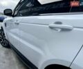 Білий Ленд Ровер Range Rover Sport, об'ємом двигуна 3 л та пробігом 179 тис. км за 34900 $, фото 76 на Automoto.ua