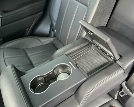Білий Ленд Ровер Range Rover Sport, об'ємом двигуна 3 л та пробігом 130 тис. км за 35600 $, фото 49 на Automoto.ua