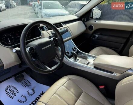 Білий Ленд Ровер Range Rover Sport, об'ємом двигуна 3 л та пробігом 85 тис. км за 28400 $, фото 12 на Automoto.ua