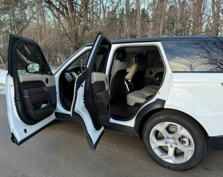 Белый Ленд Ровер Рендж Ровер Спорт, объемом двигателя 3 л и пробегом 142 тыс. км за 34900 $, фото 4 на Automoto.ua