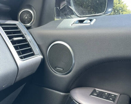 Білий Ленд Ровер Range Rover Sport, об'ємом двигуна 3 л та пробігом 130 тис. км за 35600 $, фото 38 на Automoto.ua