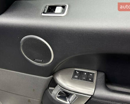 Белый Ленд Ровер Рендж Ровер Спорт, объемом двигателя 3 л и пробегом 207 тыс. км за 34700 $, фото 12 на Automoto.ua