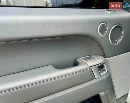 Білий Ленд Ровер Range Rover Sport, об'ємом двигуна 3 л та пробігом 179 тис. км за 34900 $, фото 25 на Automoto.ua