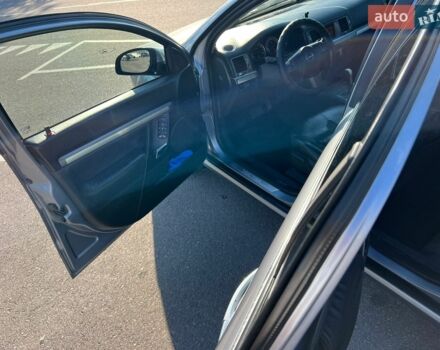 Білий Ленд Ровер Range Rover Sport, об'ємом двигуна 2 л та пробігом 180 тис. км за 34900 $, фото 30 на Automoto.ua