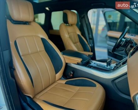Білий Ленд Ровер Range Rover Sport, об'ємом двигуна 2.99 л та пробігом 210 тис. км за 29500 $, фото 82 на Automoto.ua