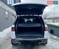 Білий Ленд Ровер Range Rover Sport, об'ємом двигуна 3 л та пробігом 179 тис. км за 34900 $, фото 33 на Automoto.ua