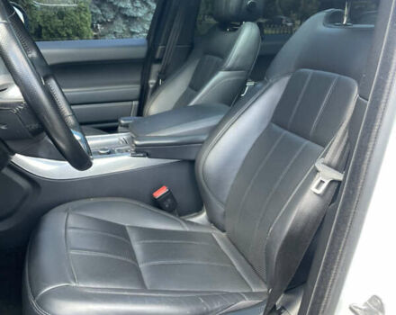 Білий Ленд Ровер Range Rover Sport, об'ємом двигуна 3 л та пробігом 130 тис. км за 35600 $, фото 21 на Automoto.ua