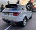 Білий Ленд Ровер Range Rover Sport, об'ємом двигуна 2 л та пробігом 124 тис. км за 31500 $, фото 19 на Automoto.ua