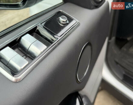 Білий Ленд Ровер Range Rover Sport, об'ємом двигуна 3 л та пробігом 96 тис. км за 37500 $, фото 77 на Automoto.ua