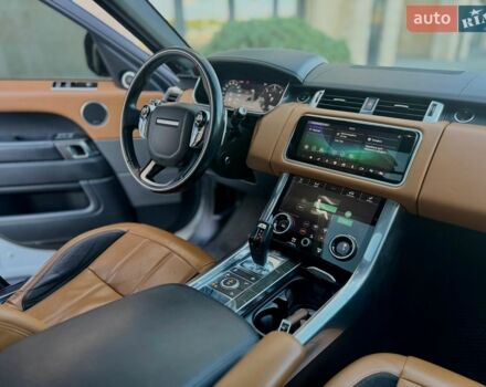Білий Ленд Ровер Range Rover Sport, об'ємом двигуна 2.99 л та пробігом 210 тис. км за 29500 $, фото 75 на Automoto.ua