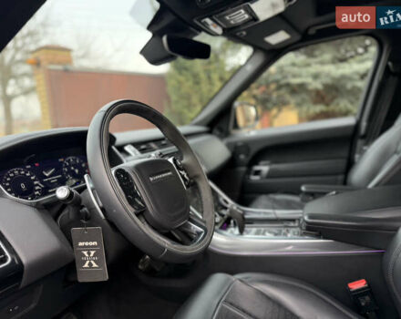 Білий Ленд Ровер Range Rover Sport, об'ємом двигуна 3 л та пробігом 96 тис. км за 37500 $, фото 22 на Automoto.ua