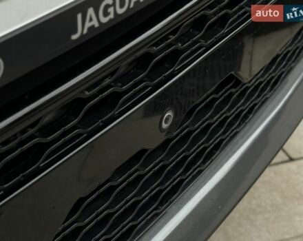 Білий Ленд Ровер Range Rover Sport, об'ємом двигуна 2 л та пробігом 133 тис. км за 37500 $, фото 14 на Automoto.ua