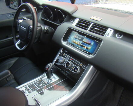 Білий Ленд Ровер Range Rover Sport, об'ємом двигуна 3 л та пробігом 35 тис. км за 71000 $, фото 10 на Automoto.ua