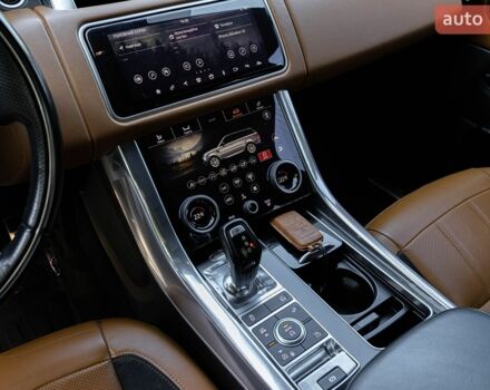 Білий Ленд Ровер Range Rover Sport, об'ємом двигуна 5 л та пробігом 184 тис. км за 42000 $, фото 13 на Automoto.ua