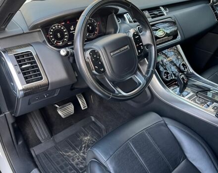 Білий Ленд Ровер Range Rover Sport, об'ємом двигуна 3 л та пробігом 130 тис. км за 36500 $, фото 31 на Automoto.ua