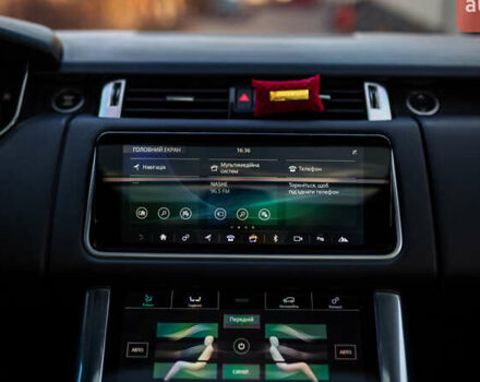 Білий Ленд Ровер Range Rover Sport, об'ємом двигуна 3 л та пробігом 130 тис. км за 45000 $, фото 46 на Automoto.ua