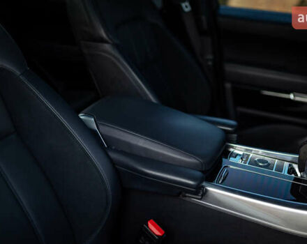 Білий Ленд Ровер Range Rover Sport, об'ємом двигуна 3 л та пробігом 130 тис. км за 45000 $, фото 74 на Automoto.ua