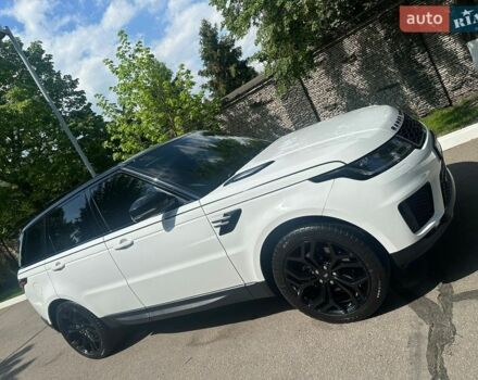Білий Ленд Ровер Range Rover Sport, об'ємом двигуна 2.99 л та пробігом 117 тис. км за 49900 $, фото 30 на Automoto.ua