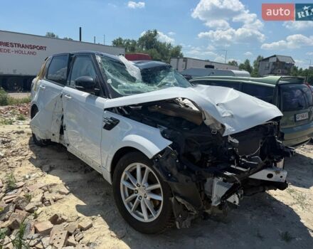 Білий Ленд Ровер Range Rover Sport, об'ємом двигуна 2.99 л та пробігом 80 тис. км за 14800 $, фото 3 на Automoto.ua