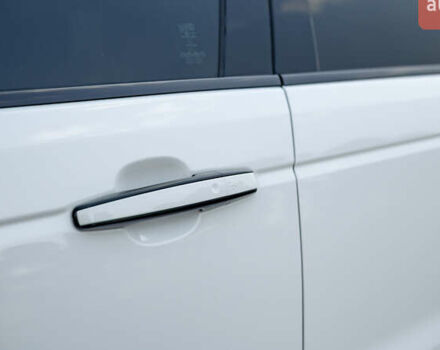 Білий Ленд Ровер Range Rover Sport, об'ємом двигуна 3 л та пробігом 130 тис. км за 45000 $, фото 77 на Automoto.ua