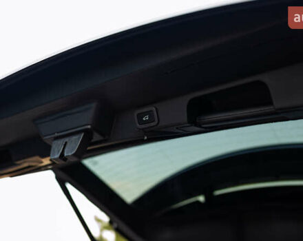 Білий Ленд Ровер Range Rover Sport, об'ємом двигуна 3 л та пробігом 130 тис. км за 45000 $, фото 27 на Automoto.ua