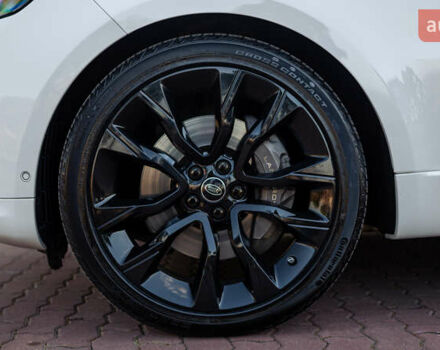 Білий Ленд Ровер Range Rover Sport, об'ємом двигуна 3 л та пробігом 130 тис. км за 45000 $, фото 23 на Automoto.ua