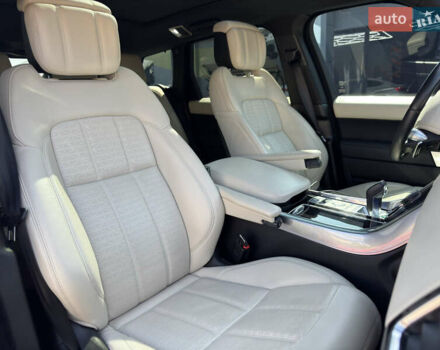 Белый Ленд Ровер Рендж Ровер Спорт, объемом двигателя 3 л и пробегом 76 тыс. км за 55000 $, фото 47 на Automoto.ua