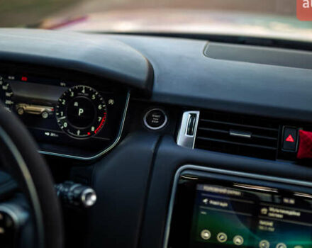 Білий Ленд Ровер Range Rover Sport, об'ємом двигуна 3 л та пробігом 130 тис. км за 45000 $, фото 43 на Automoto.ua