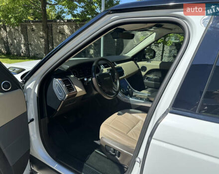Білий Ленд Ровер Range Rover Sport, об'ємом двигуна 2.99 л та пробігом 98 тис. км за 57500 $, фото 41 на Automoto.ua