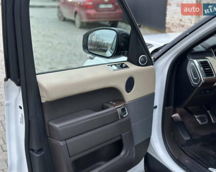 Белый Ленд Ровер Рендж Ровер Спорт, объемом двигателя 2.99 л и пробегом 133 тыс. км за 49999 $, фото 32 на Automoto.ua