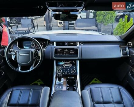 Білий Ленд Ровер Range Rover Sport, об'ємом двигуна 3 л та пробігом 71 тис. км за 50999 $, фото 32 на Automoto.ua