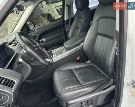 Белый Ленд Ровер Рендж Ровер Спорт, объемом двигателя 3 л и пробегом 88 тыс. км за 48700 $, фото 8 на Automoto.ua