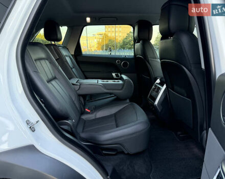 Белый Ленд Ровер Рендж Ровер Спорт, объемом двигателя 2.99 л и пробегом 32 тыс. км за 61900 $, фото 30 на Automoto.ua