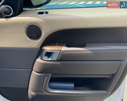 Білий Ленд Ровер Range Rover Sport, об'ємом двигуна 2.99 л та пробігом 148 тис. км за 42000 $, фото 21 на Automoto.ua