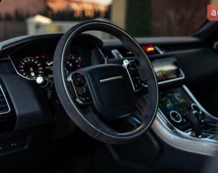 Білий Ленд Ровер Range Rover Sport, об'ємом двигуна 3 л та пробігом 130 тис. км за 45000 $, фото 37 на Automoto.ua