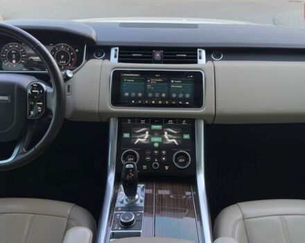 Білий Ленд Ровер Range Rover Sport, об'ємом двигуна 3 л та пробігом 96 тис. км за 43500 $, фото 16 на Automoto.ua