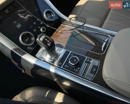 Білий Ленд Ровер Range Rover Sport, об'ємом двигуна 2.99 л та пробігом 148 тис. км за 42000 $, фото 28 на Automoto.ua