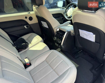 Белый Ленд Ровер Рендж Ровер Спорт, объемом двигателя 3 л и пробегом 76 тыс. км за 55000 $, фото 43 на Automoto.ua