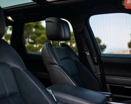 Білий Ленд Ровер Range Rover Sport, об'ємом двигуна 3 л та пробігом 130 тис. км за 45000 $, фото 69 на Automoto.ua